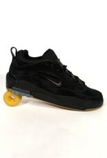 NIKE Air Max Ishod - Black/Black/Black