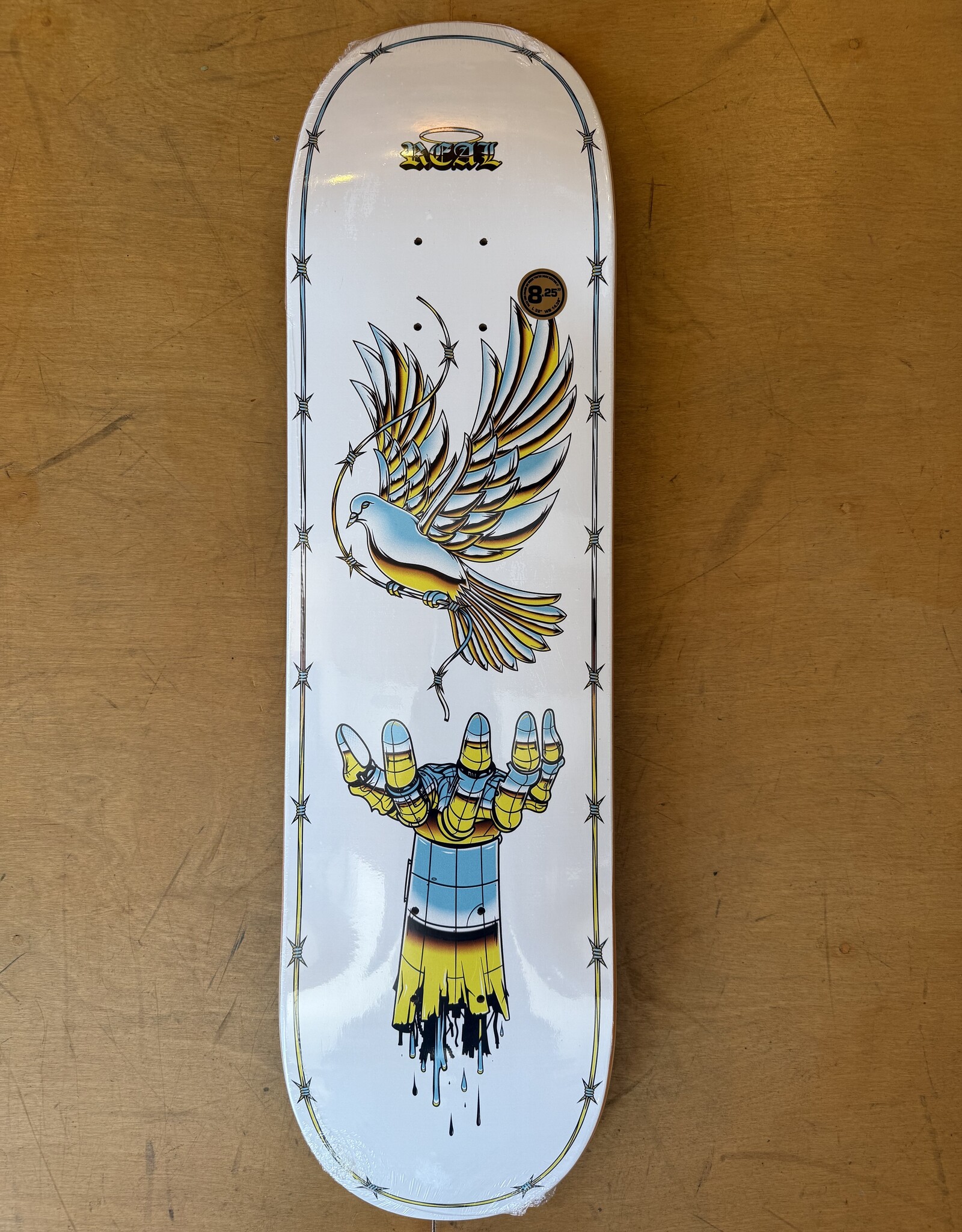 REAL SKATEBOARDS Synthetic Peace Team Deck - 8.25