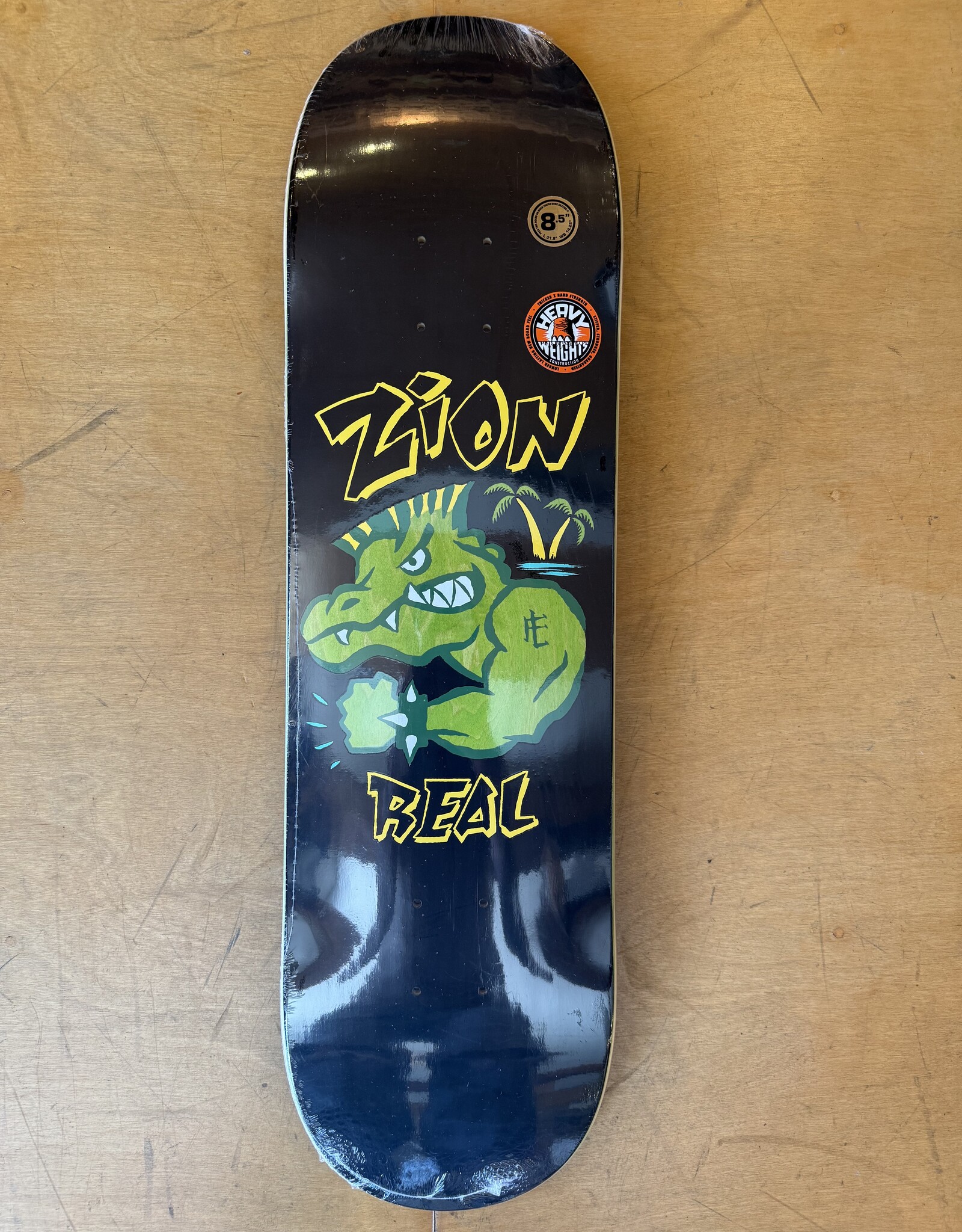 REAL SKATEBOARDS Zion Wright Bad Gator Heavyweights Pro Deck - 8.5