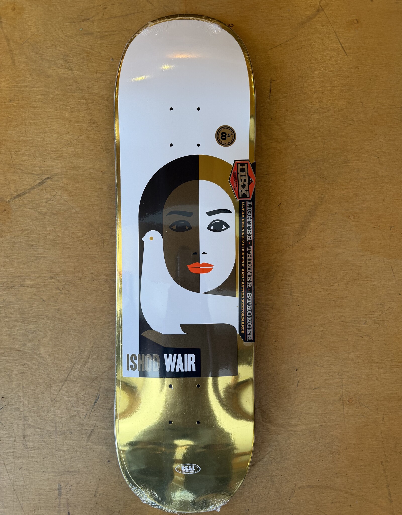 REAL SKATEBOARDS Ishod Wair Peace DBX Pro Deck - 8.5