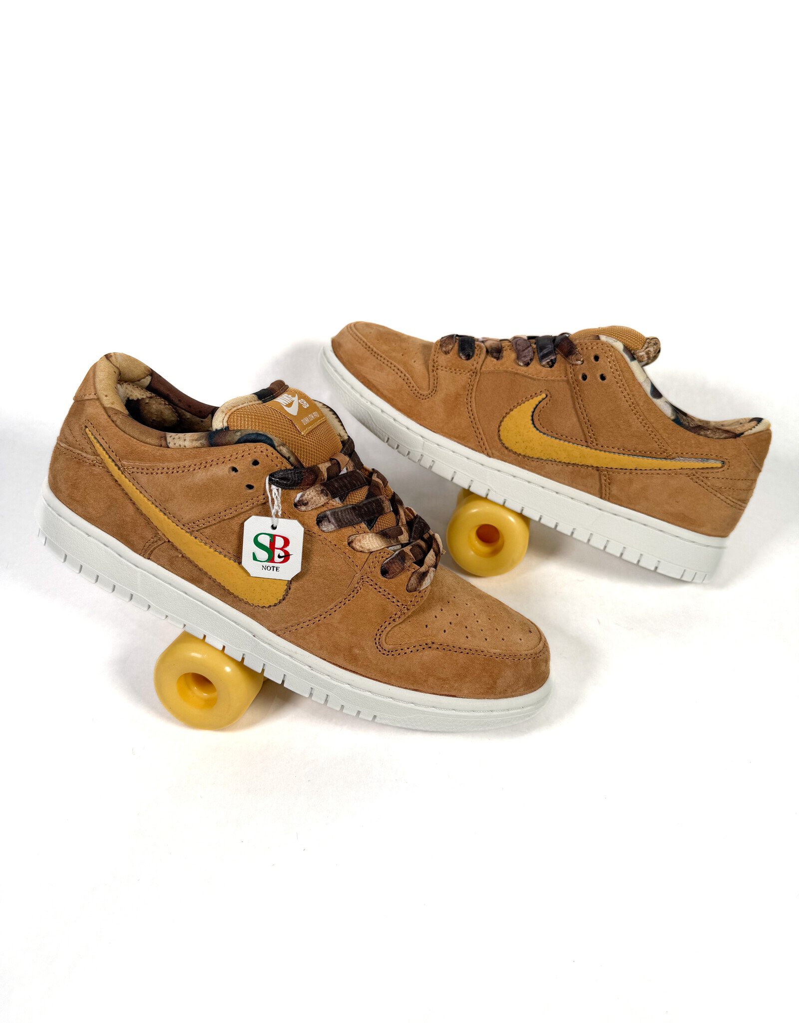 NIKE SB Dunk Low Pro NOTE Shop - Flax / Honeycomb