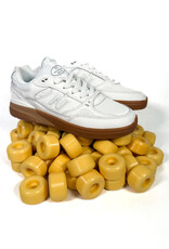 NEW BALANCE NB Numeric Reynolds 933 - White / Black