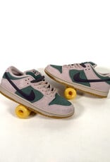 NIKE SB Dunk Low Pro - Mineral Slate / Dark Raisin