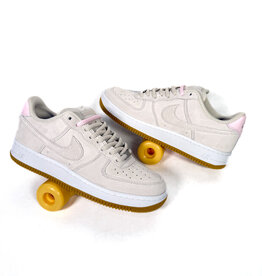 NIKE SB Air Force 1 - Lt Orewood Brn / White / Pink Foam