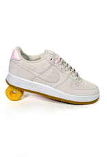 NIKE SB Air Force 1 - Lt Orewood Brn / White / Pink Foam