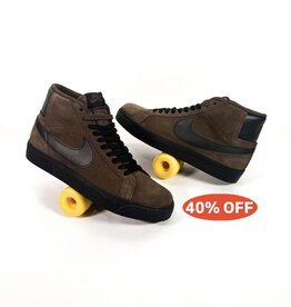 NIKE SB ZOOM BLAZER MID - BAROQUE BROWN/ BLACK