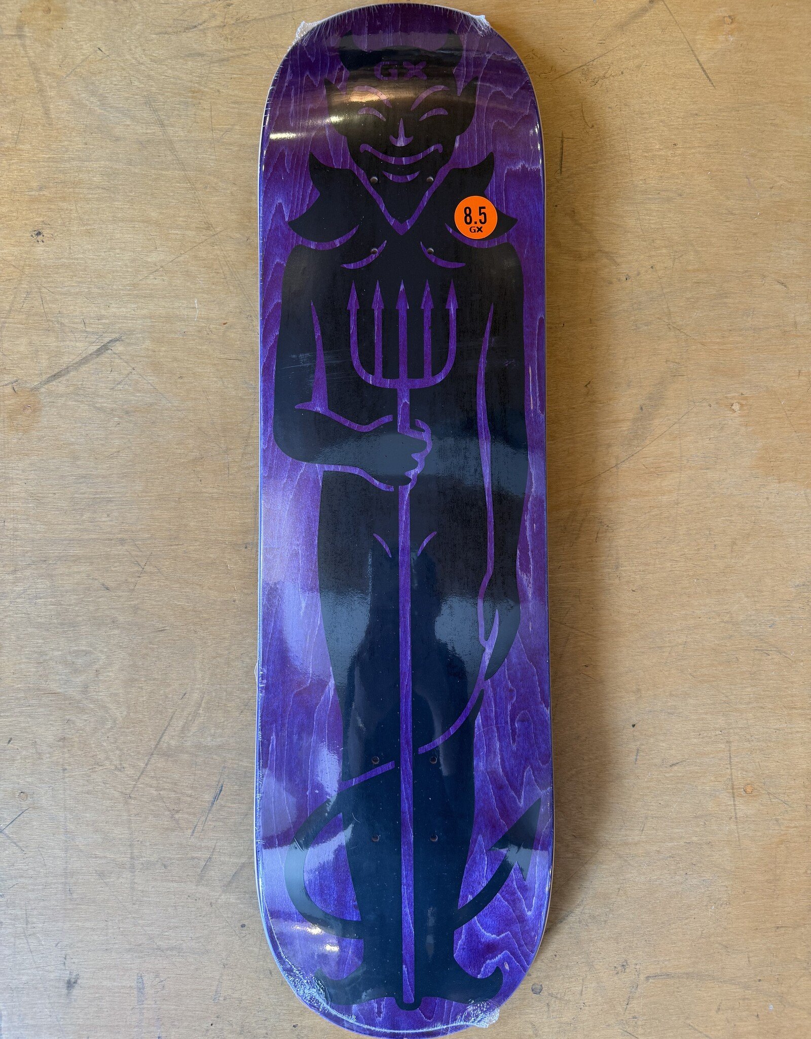 GX1000 Pitchfork Team Deck - 8.5