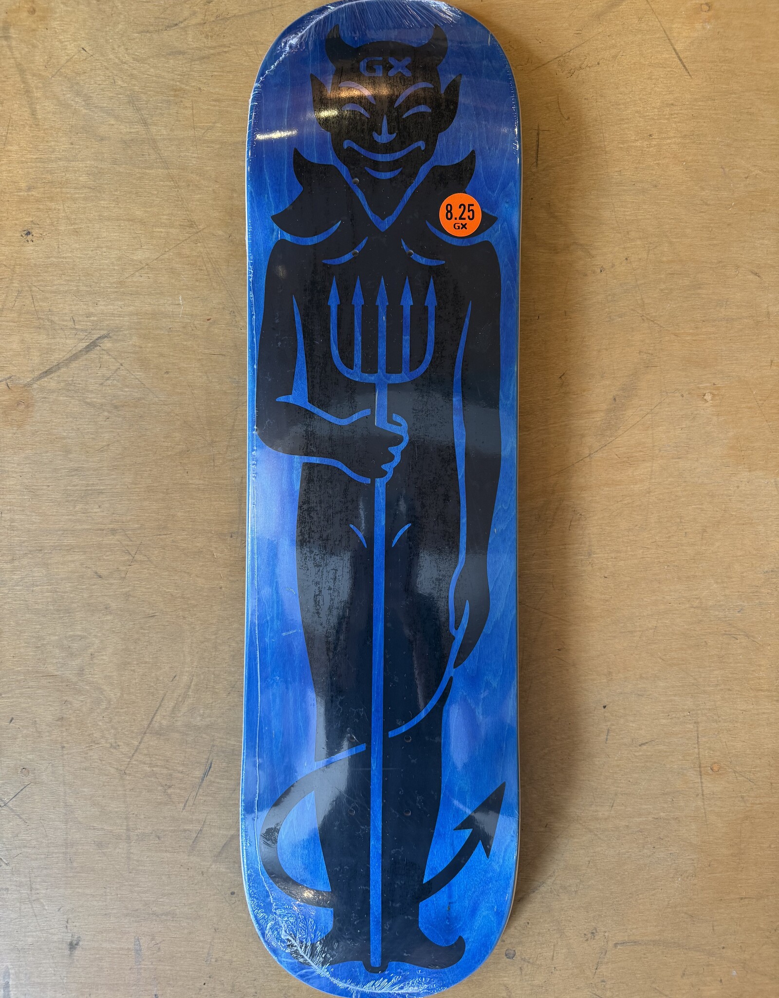 GX1000 Pitchfork Team Deck - 8.25
