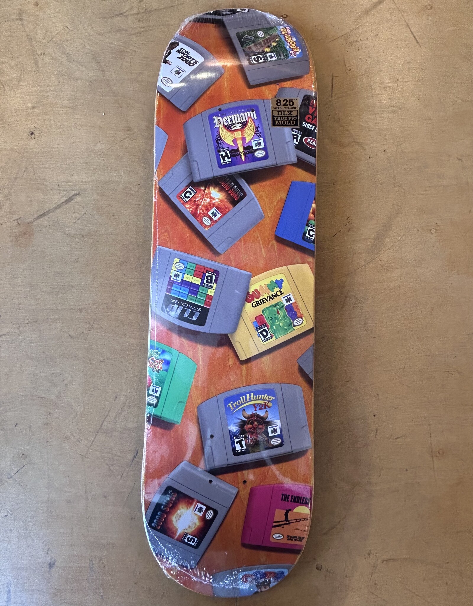 REAL SKATEBOARDS Hermann Stene 64 Bit True Fit Pro Deck - 8.25