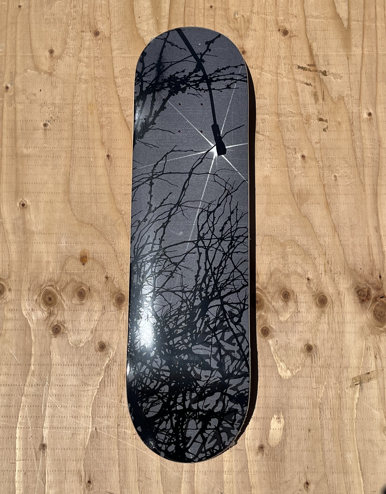 LATE NITE STARS LNS Roots Deck - 8.25