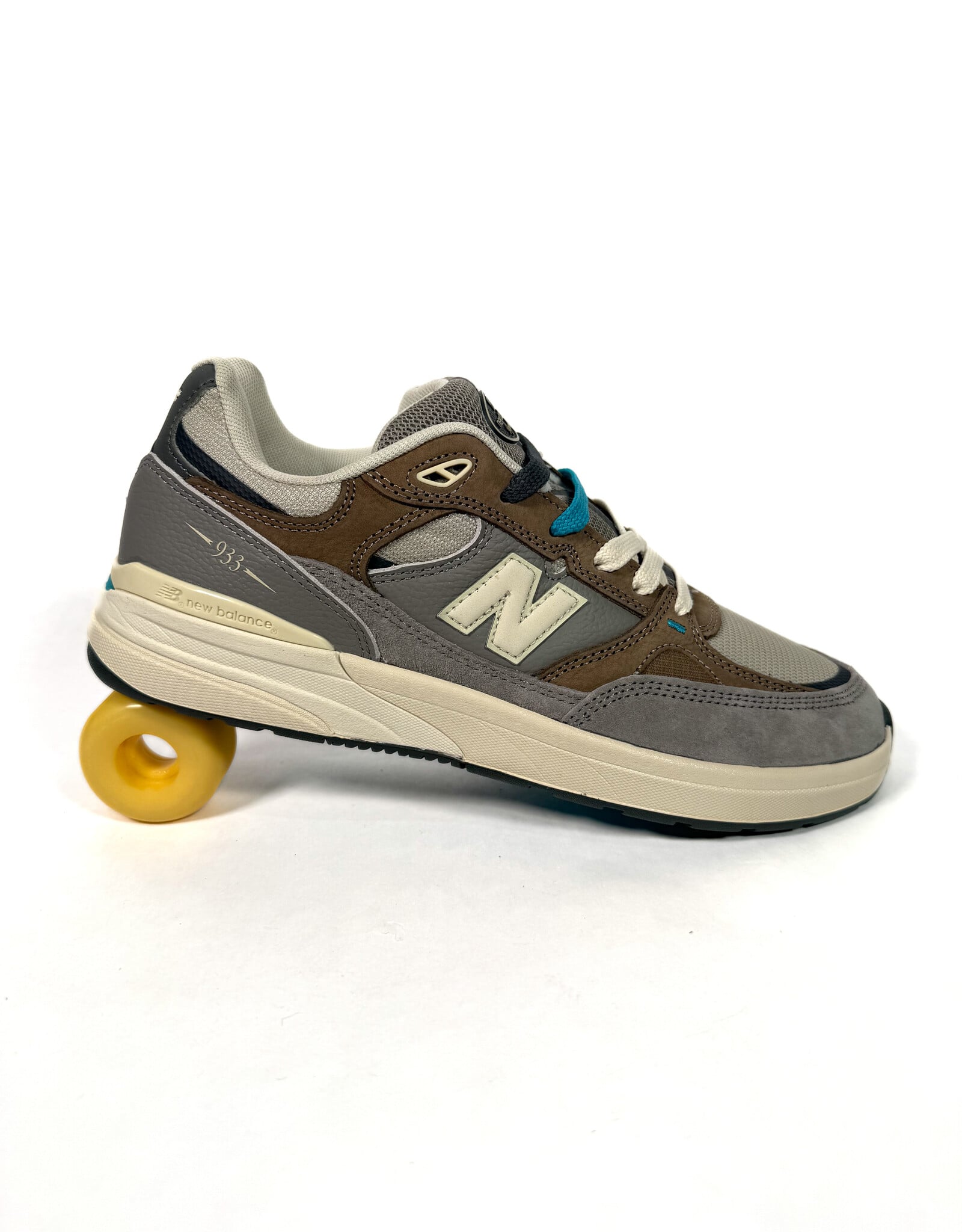 NEW BALANCE NB Numeric Andrew Reynolds 933 - Grey / Blue