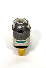 NEW BALANCE NB Numeric Andrew Reynolds 933 - Grey / Blue