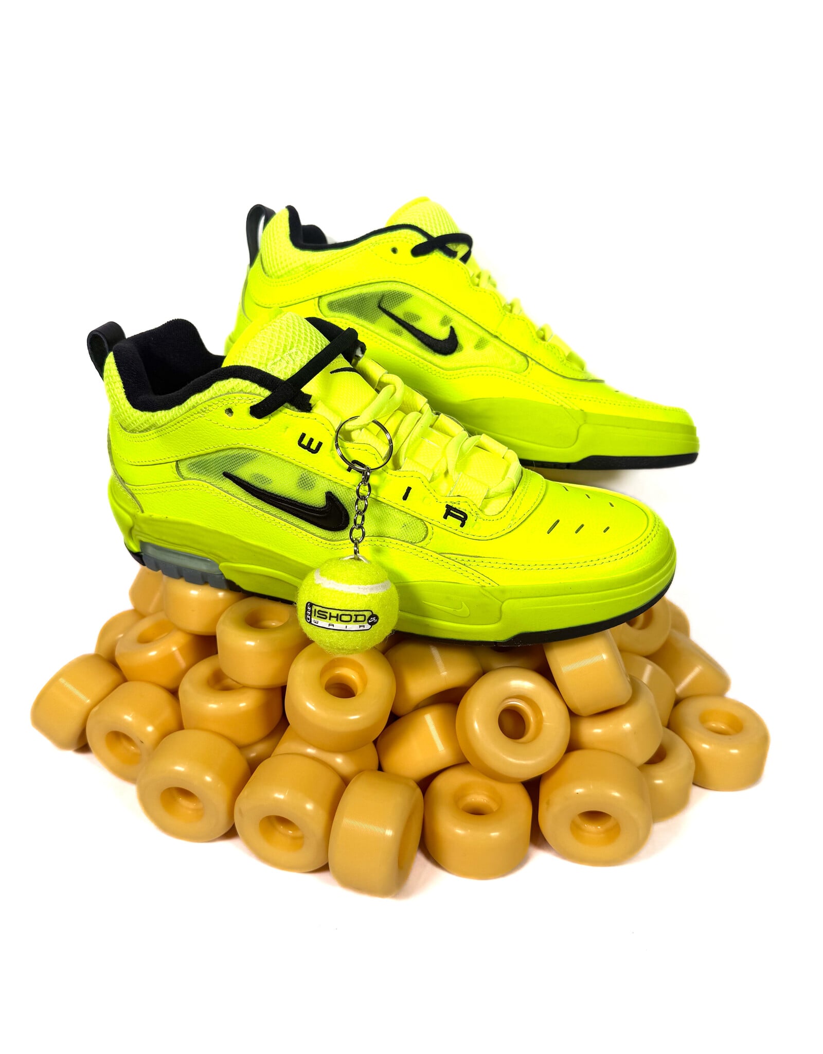NIKE SB Air Max Ishod Premium - Volt / Black