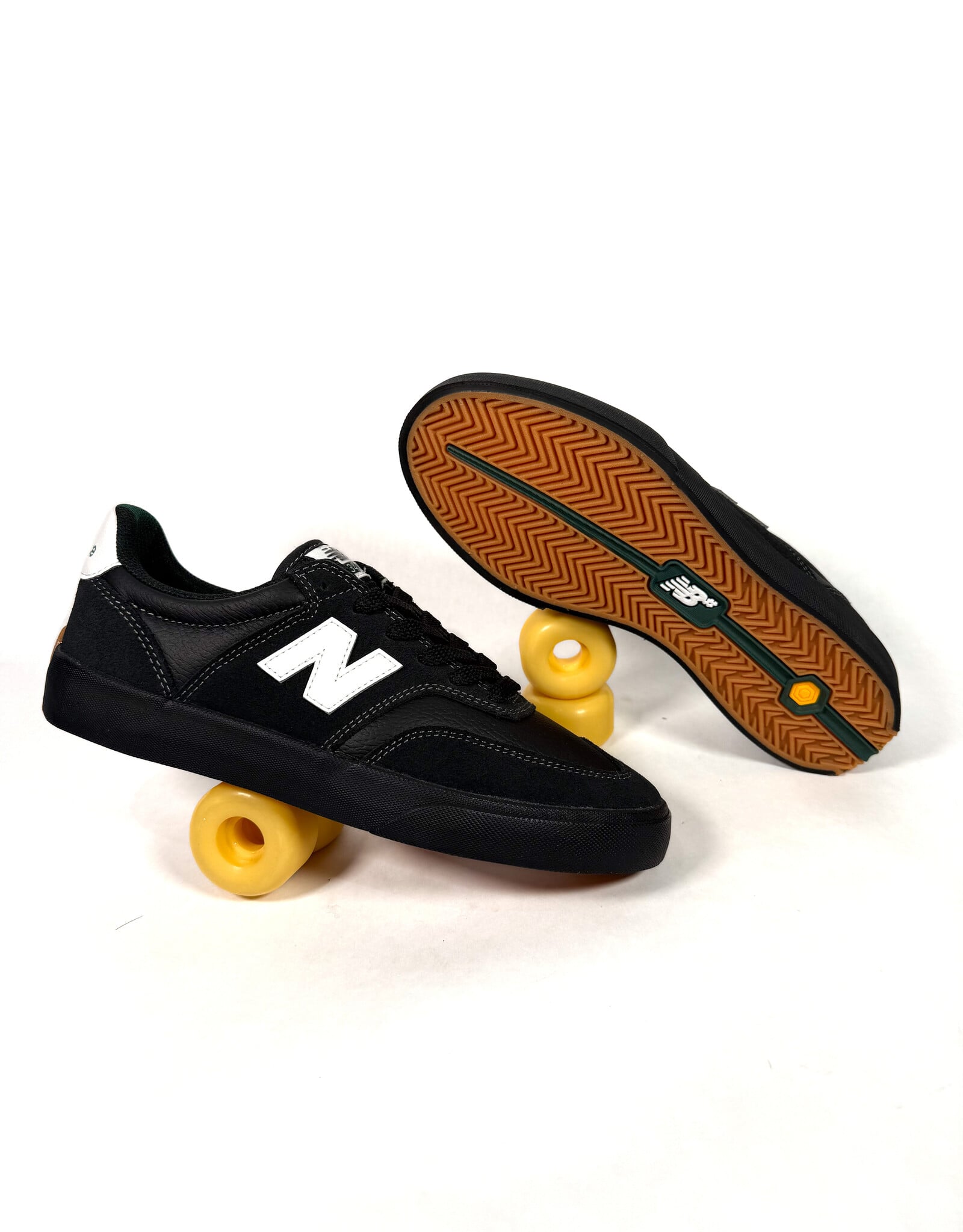 NEW BALANCE NB Numeric 340 - Black / White