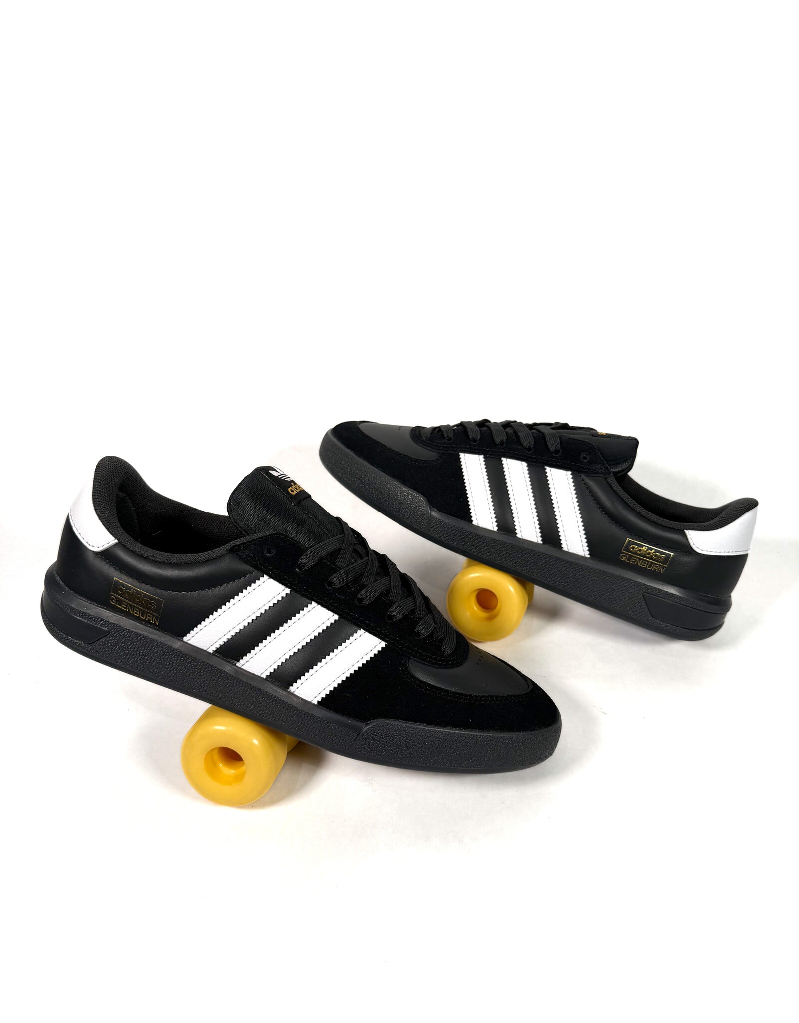 ADIDAS Glenburn - Core Black / Cloud White / Carbon