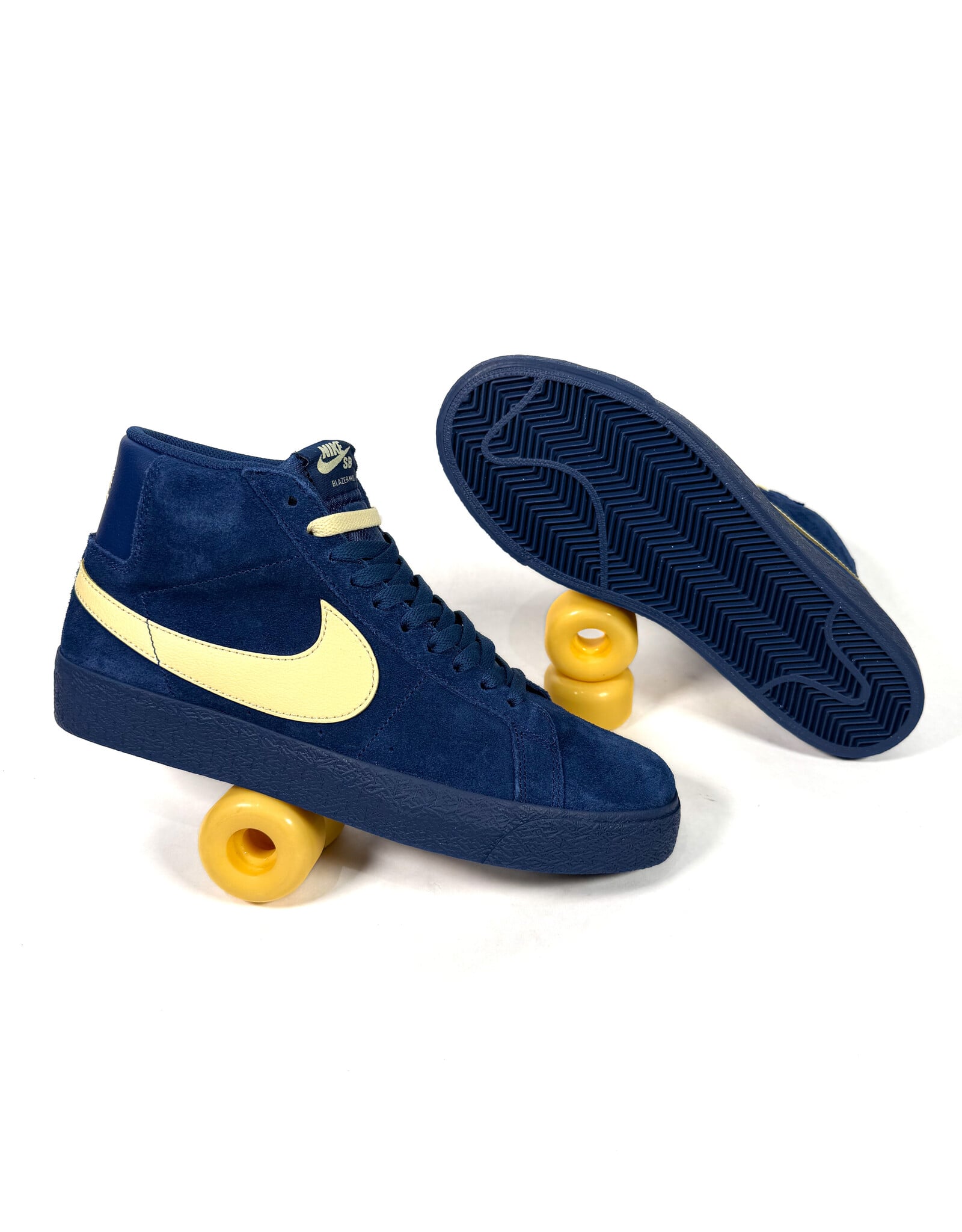 NIKE SB Zoom Blazer Mid - Coastal Blue / Pale Yellow