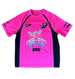 NIKE SB FC Pack Skate Jersey - Hyper Pink / Black