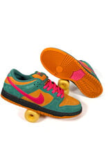 NIKE SB Dunk Low Pro - Green Noise / Watermelon