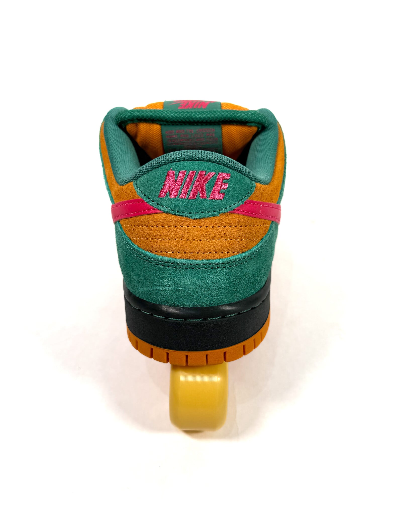 NIKE SB Dunk Low Pro - Green Noise / Watermelon