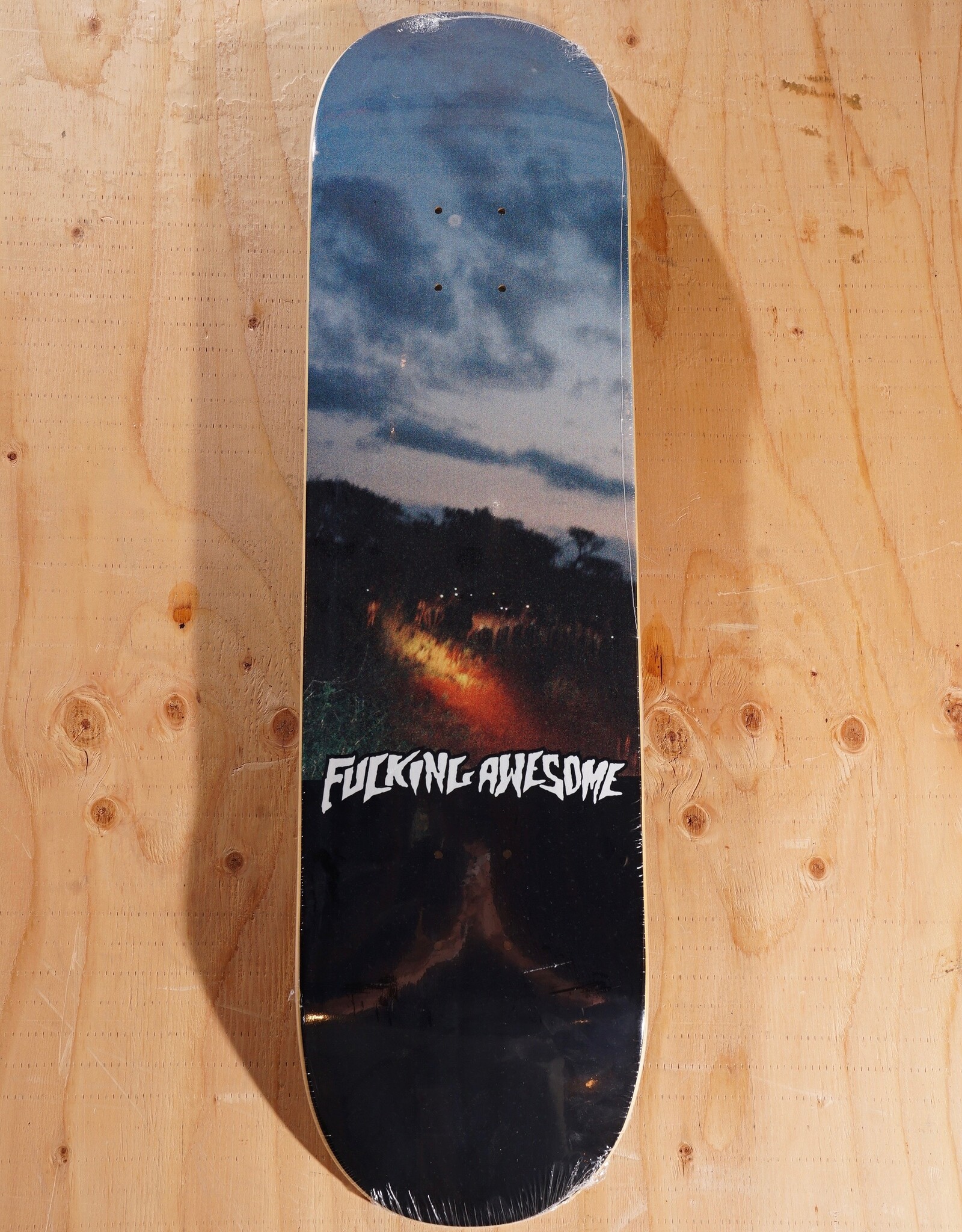 FUCKING AWESOME Glowing Eyes Sage Pro Model Deck - 8.38