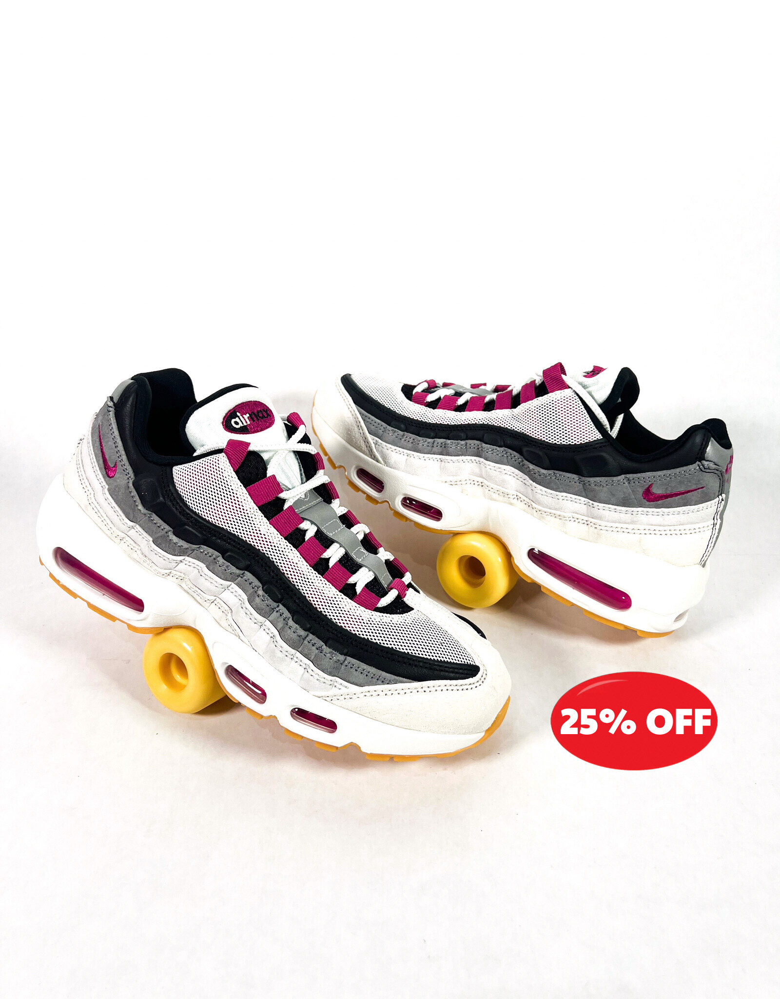 NIKE SB Air Max 95 - Summit White / Cactus Flower