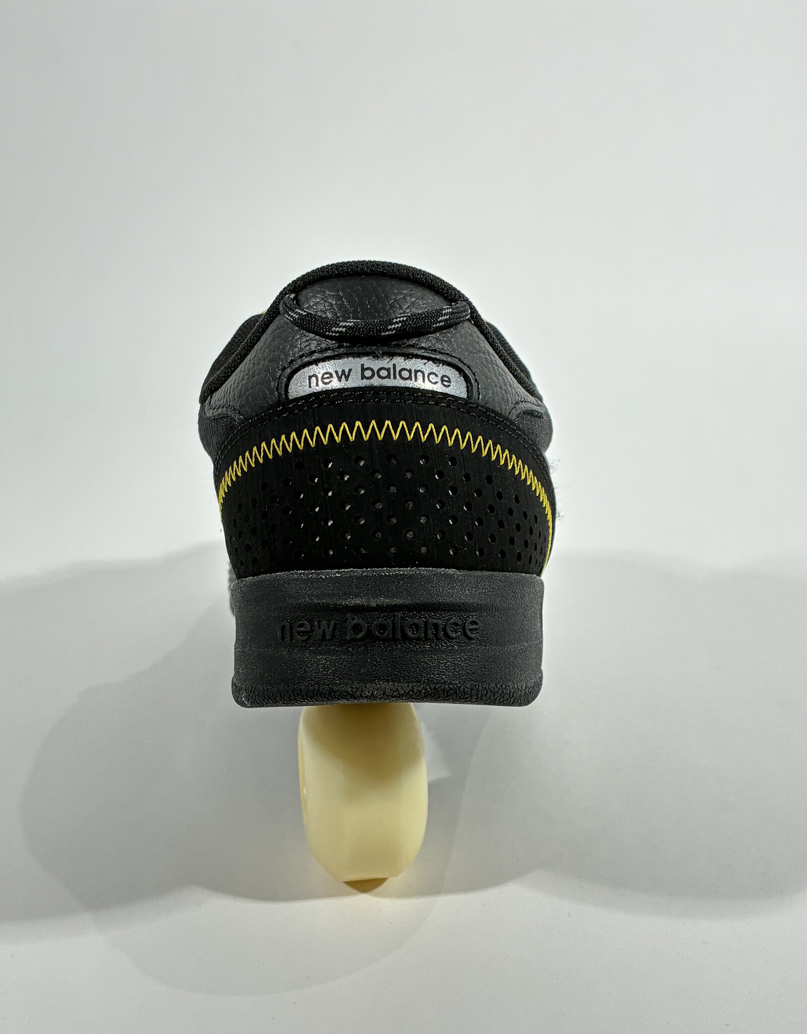 NEW BALANCE NB Numeric 440W V2 - Black / Yellow