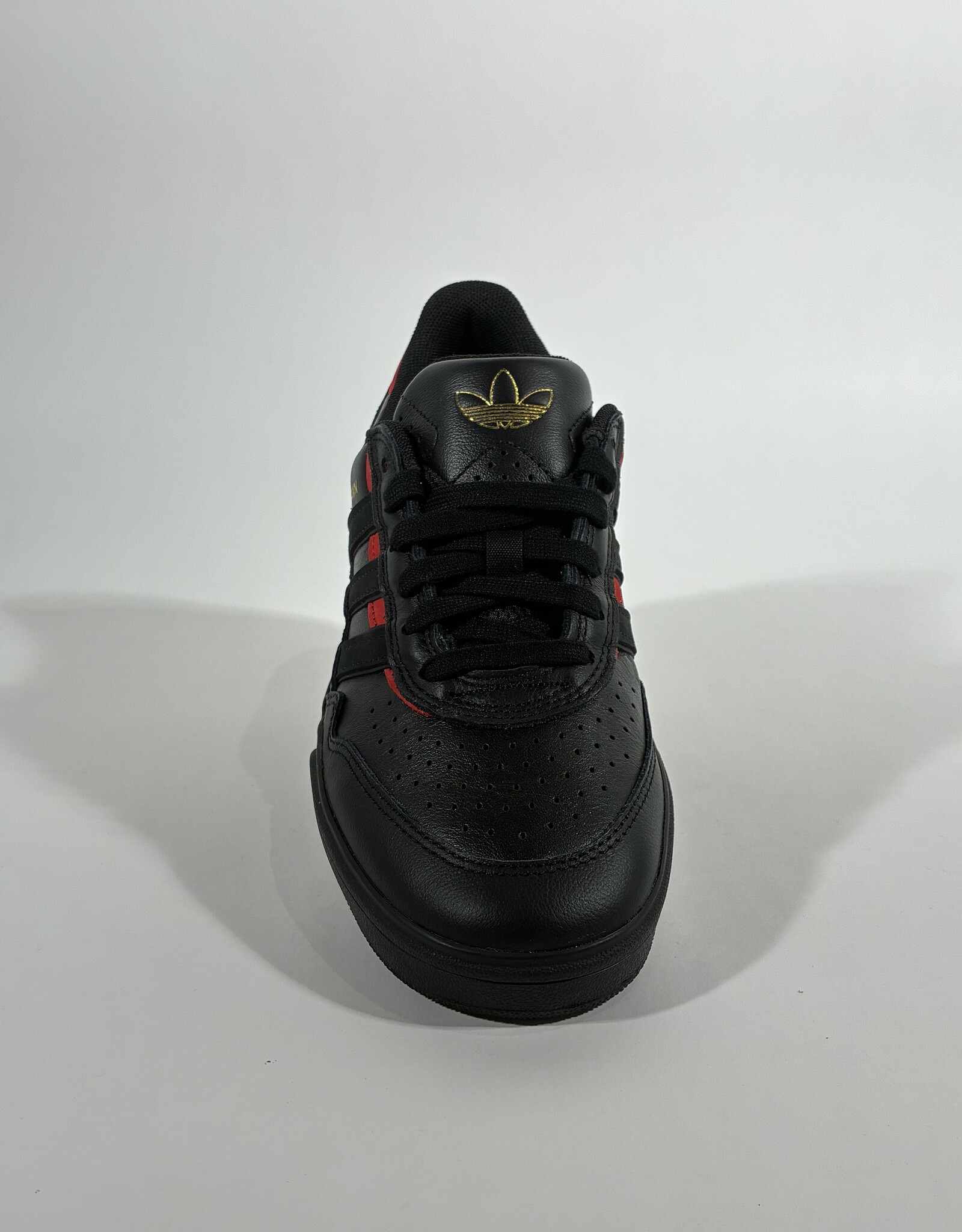 ADIDAS Tyshawn II - Core Black / Core Black / Better Scarlet