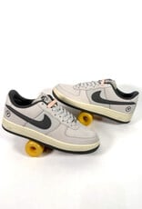 NIKE SB Air Force 1 x Yuto - White / Iron Grey / Coconut Milk