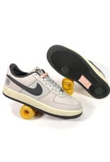 NIKE SB Air Force 1 x Yuto - White / Iron Grey / Coconut Milk