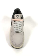 NIKE SB Air Force 1 x Yuto - White / Iron Grey / Coconut Milk