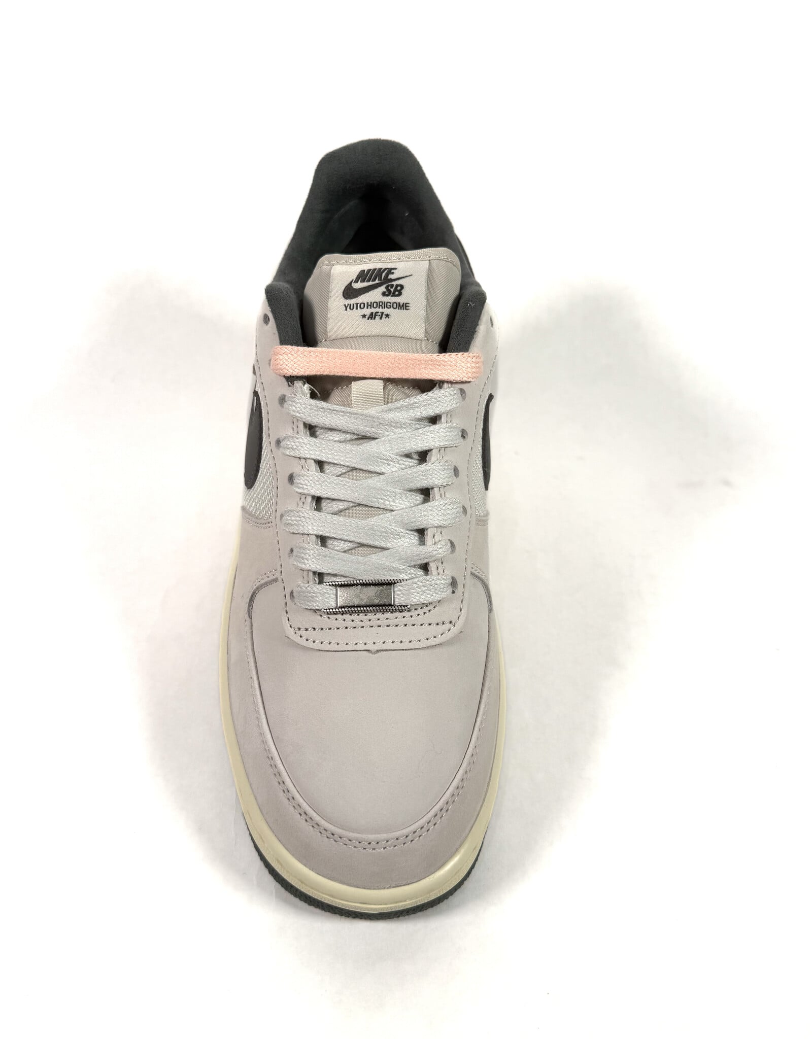 NIKE SB Air Force 1 x Yuto - White / Iron Grey / Coconut Milk