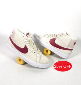 NIKE SB Zoom Blazer Mid - Pale Ivory / Noble Red