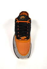 NIKE SB PS8 - Cobblestone / Black / Monarch
