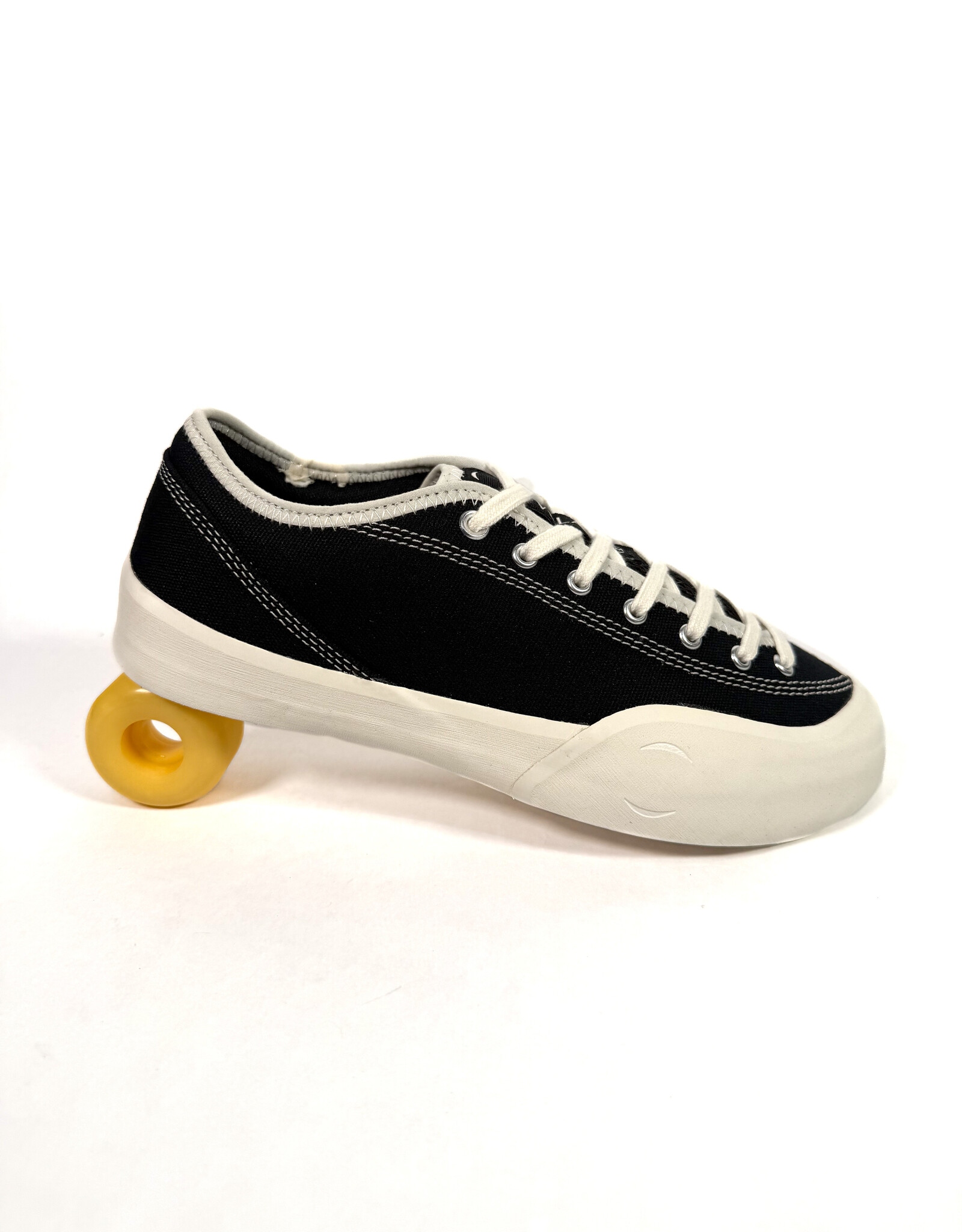 VILLAGE PM 1:30 PM Canvas - Black / Whisper White