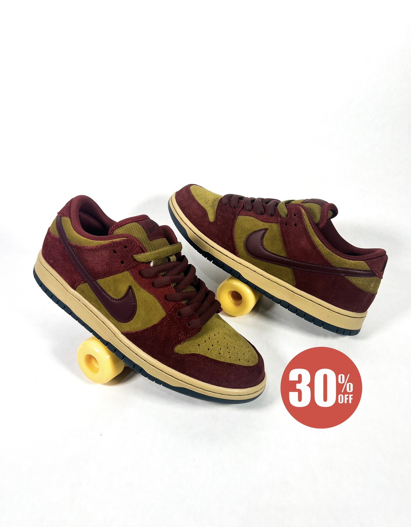 NIKE SB DUNK LOW PRO - DARK TEAM RED/BURGUNDY CRUSH