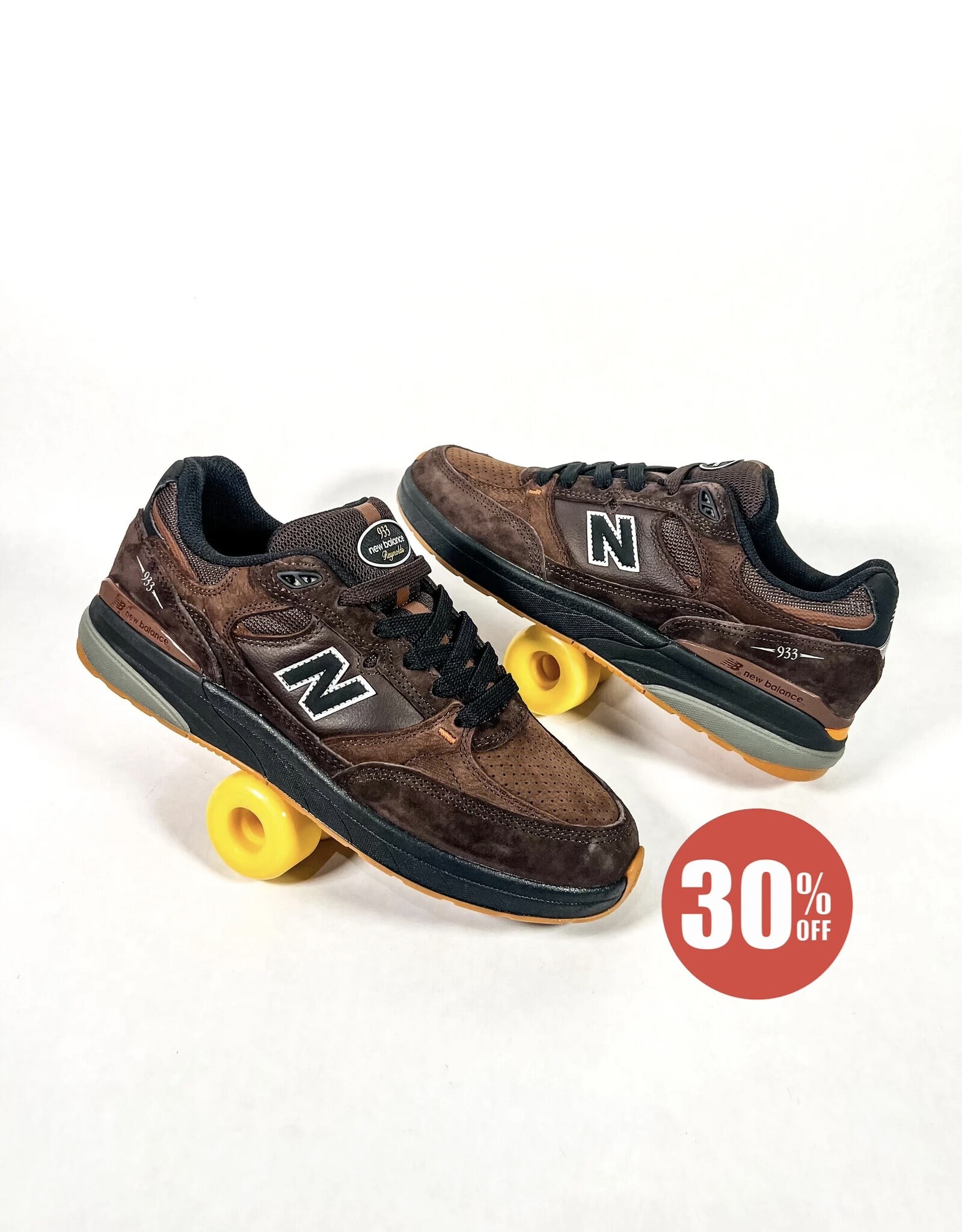NEW BALANCE NB Numeric Reynolds 933 - Brown / Black