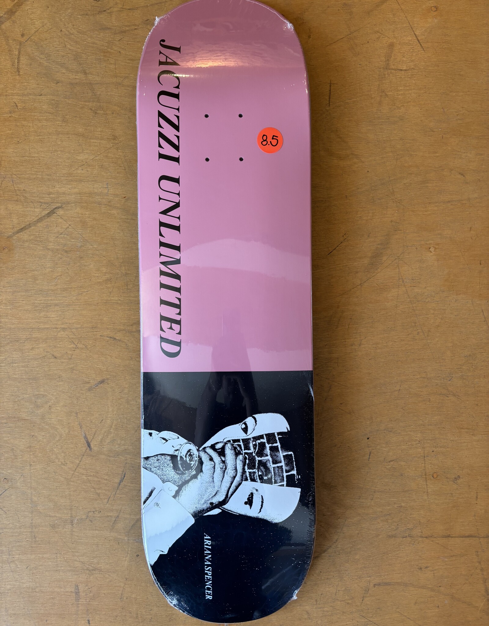 JACUZZI UNLIMITED Arianna Spencer Wine Pro Deck - 8.5