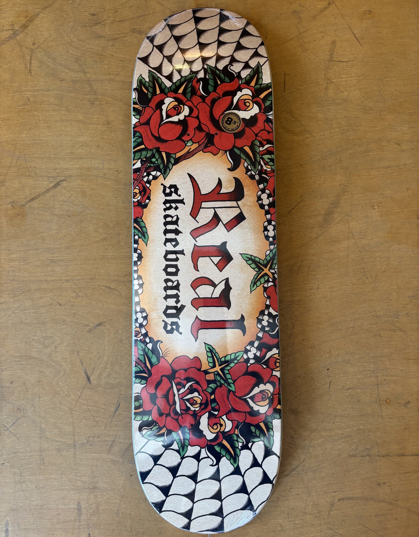 REAL SKATEBOARDS Team Oval by Harry Lintell Pro Deck - 8.5