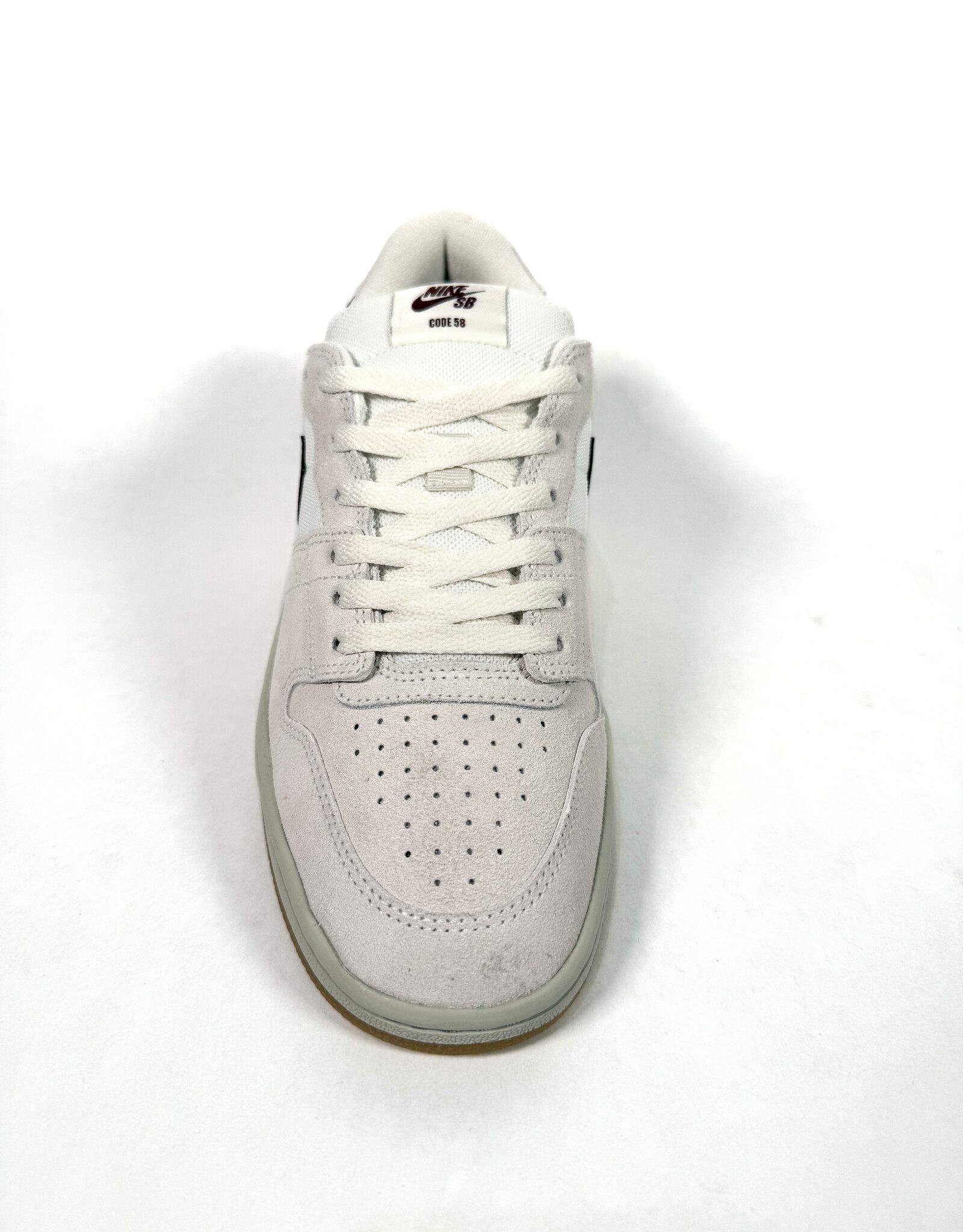 NIKE SB Code 58 - Summit White / Mystic Dates