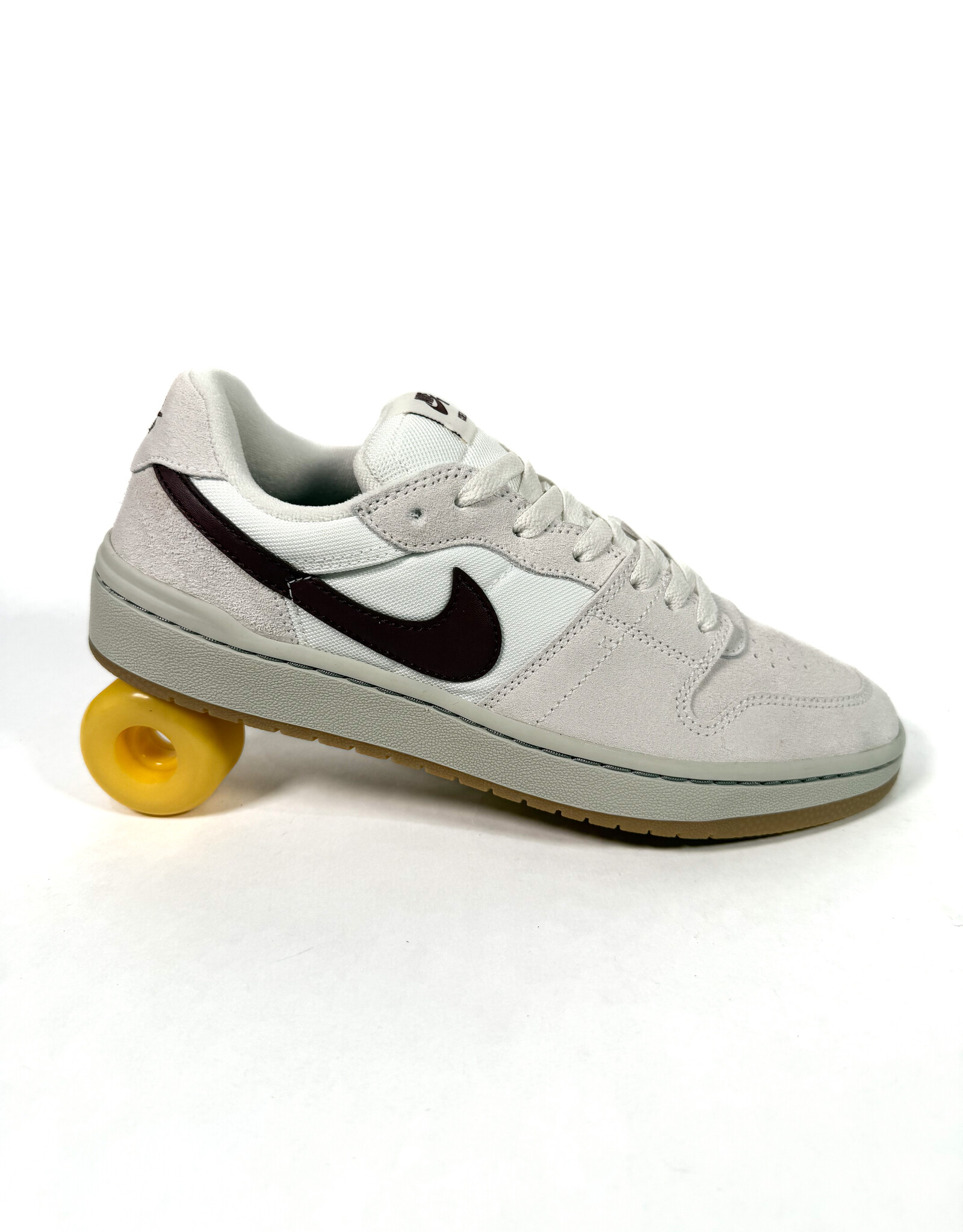 NIKE SB Code 58 - Summit White / Mystic Dates