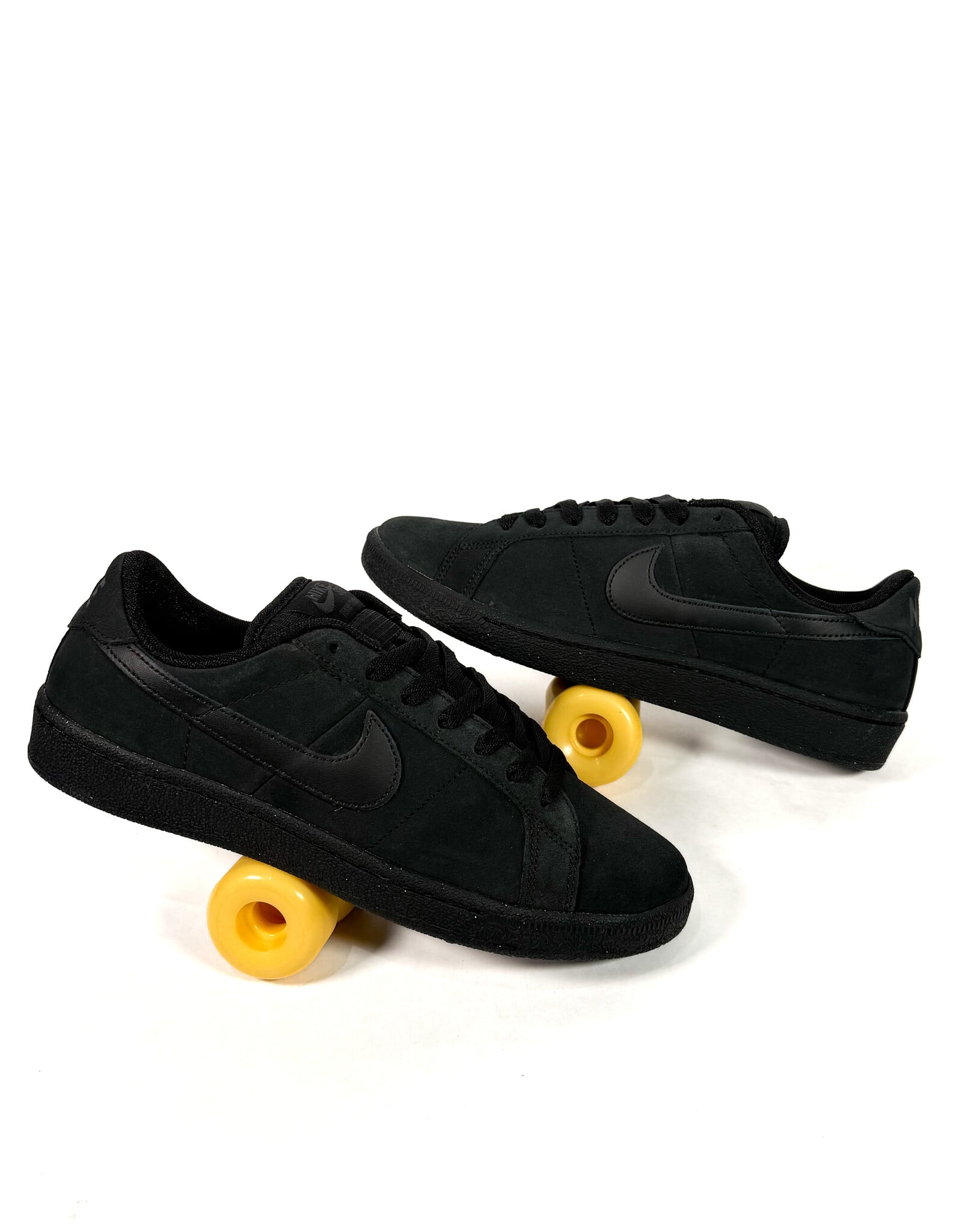 NIKE SB Zoom Tennis Classic - Black / Black / Black