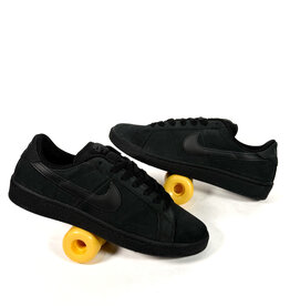 NIKE SB Zoom Tennis Classic - Black / Black / Black