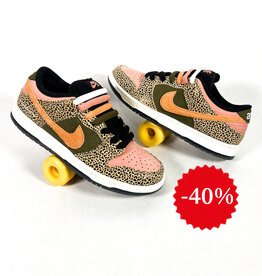 NIKE SB Dunk Low Pro X Arts-Rec - Khaki / Amber Brown - Rough Green