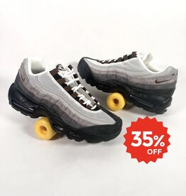 NIKE SB Air Max 95 - Black / Cacao Wow