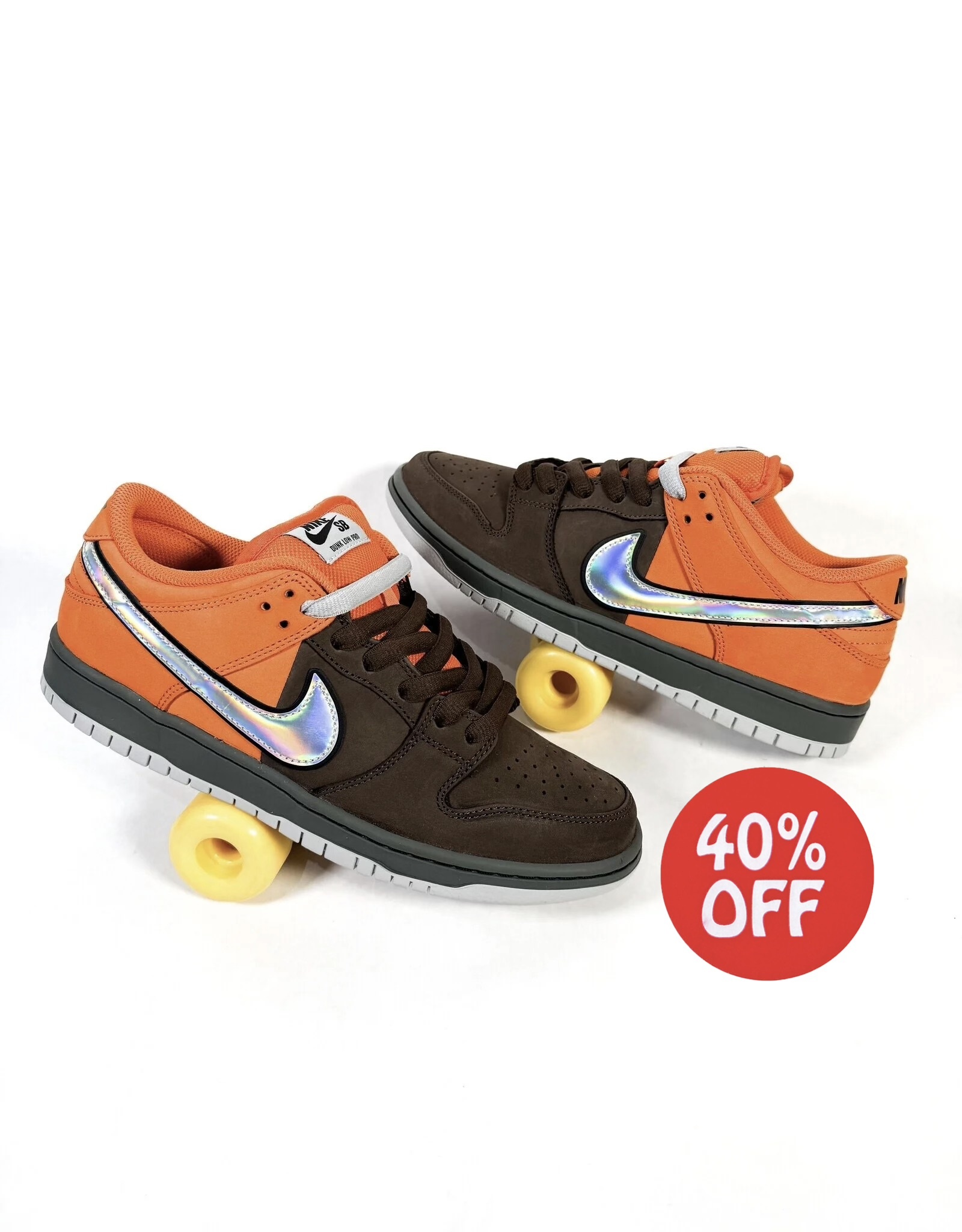 NIKE SB Dunk Low Pro 'Fast Pass' - Safety Orange / Wolf Grey
