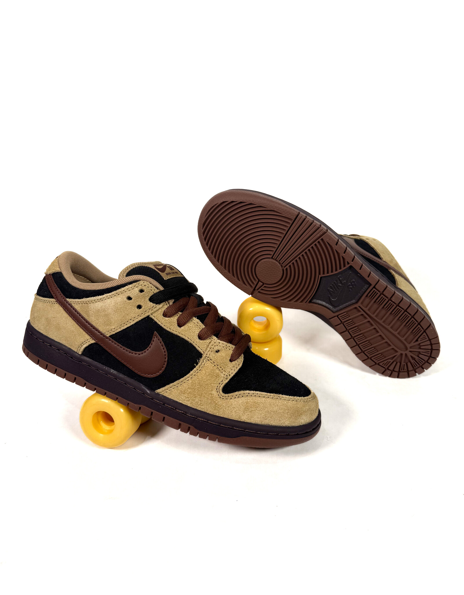 NIKE SB Dunk Low Pro - Filbert / Lt Chocolate / Black
