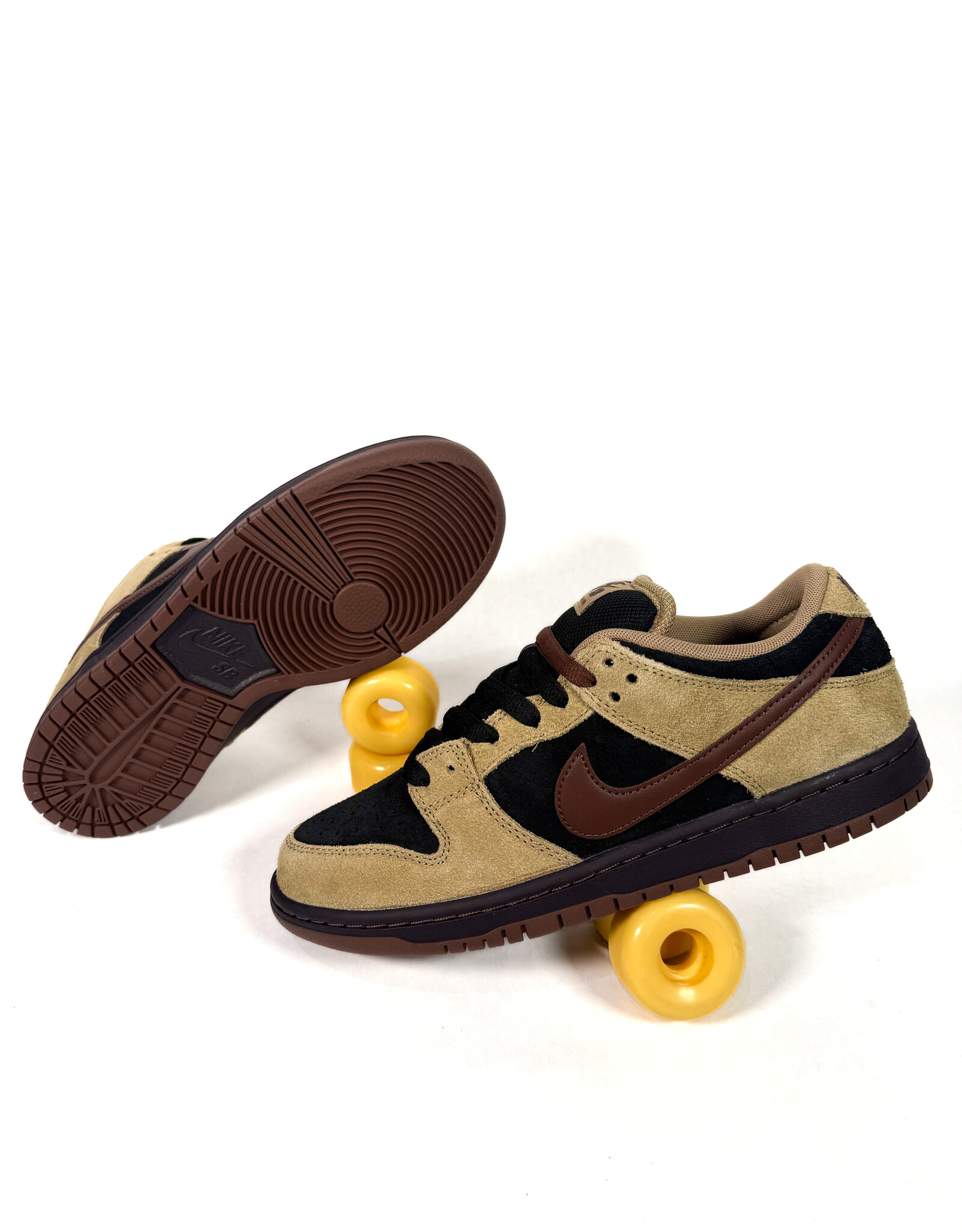 NIKE SB Dunk Low Pro - Filbert / Lt Chocolate / Black