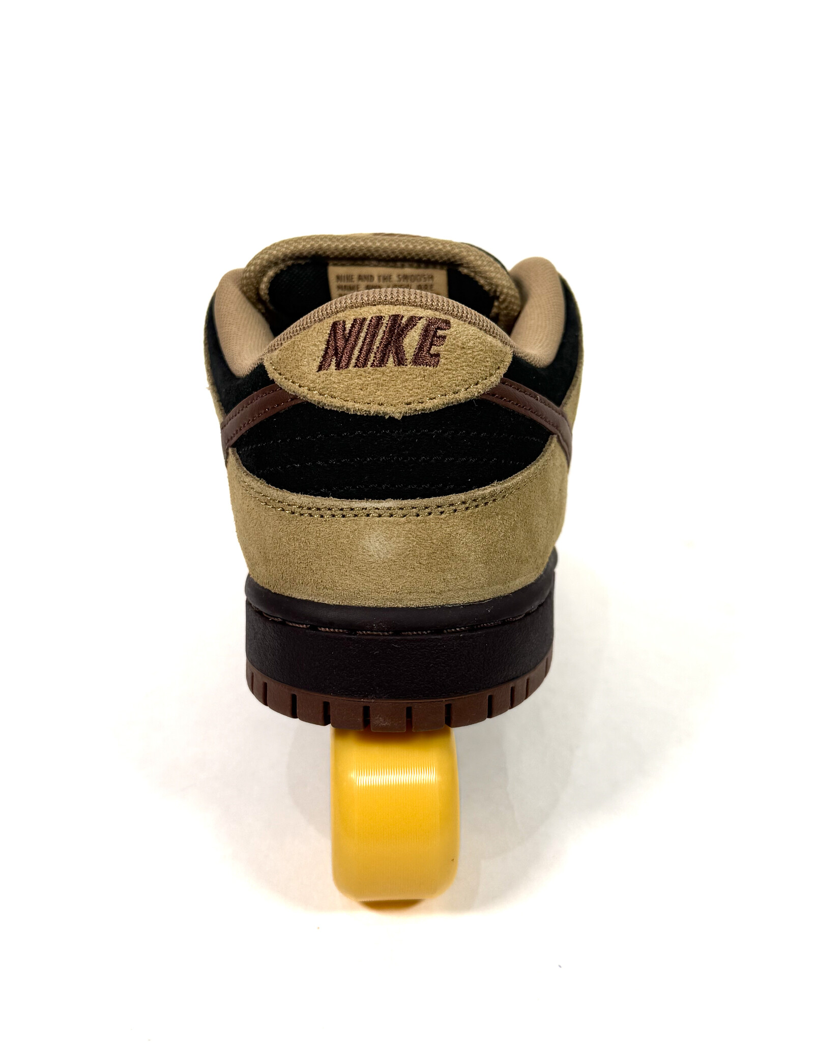 NIKE SB Dunk Low Pro - Filbert / Lt Chocolate / Black