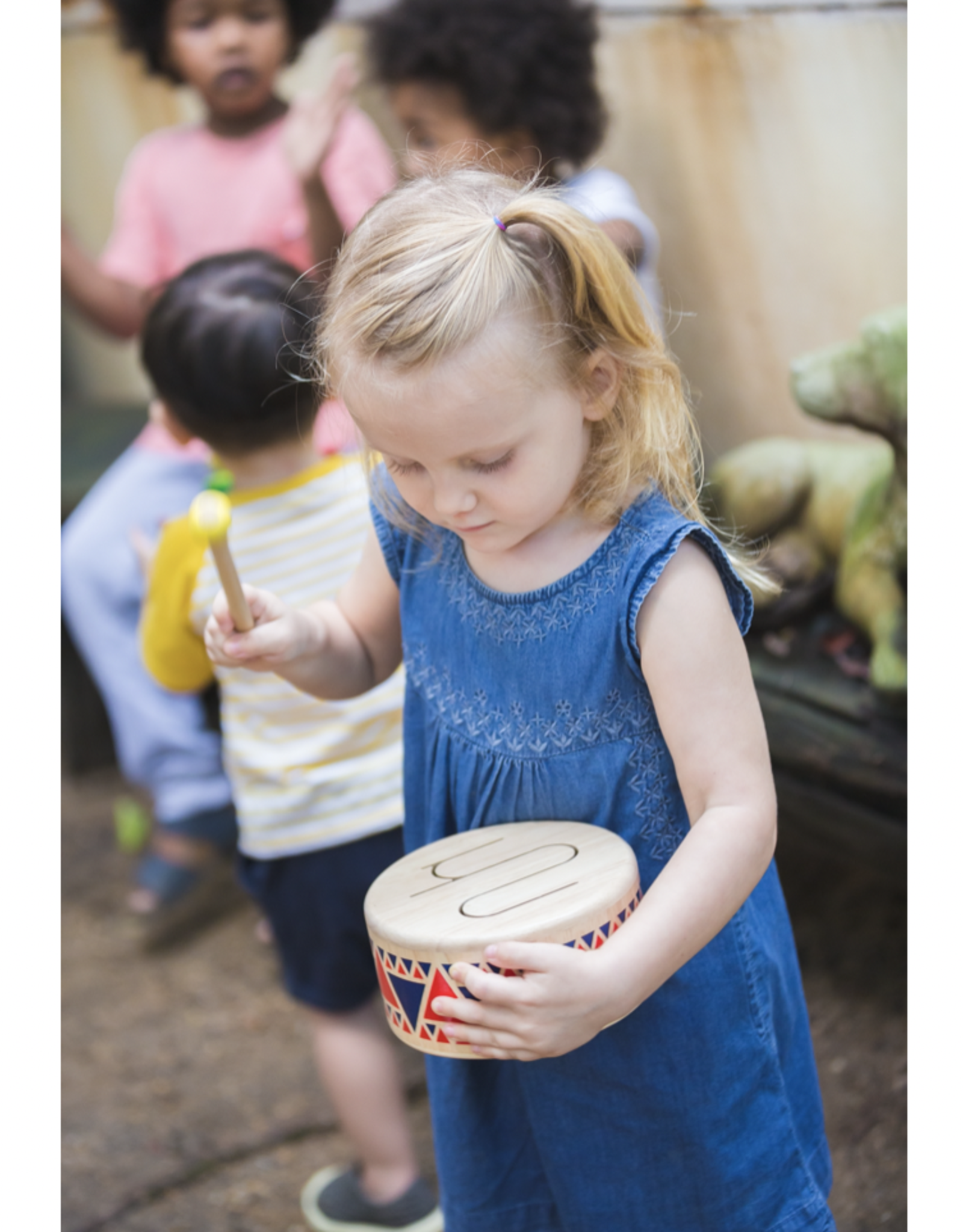 solid drum by plan toys