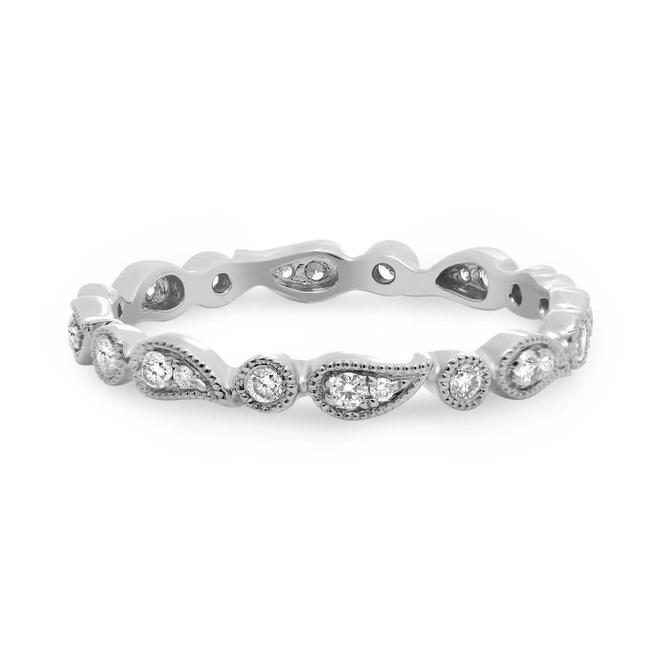 Diamond paisley eternity band